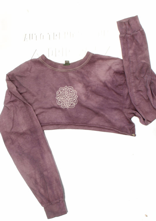 CRoPPeD & DyeD LoNGSLeeVe
