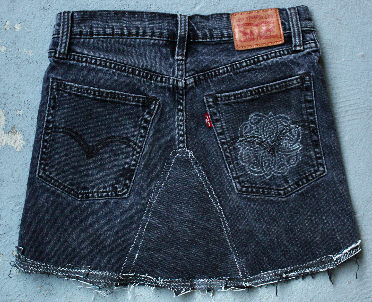 SOLD BLaCK DeNiM MiNi-SKiRT
