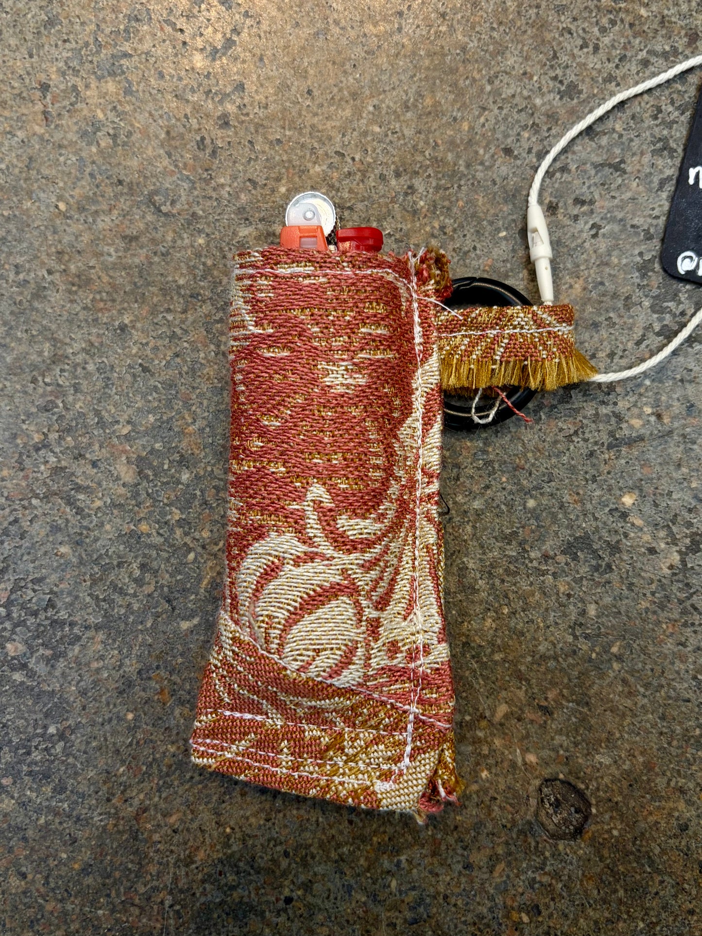 LiGHTeR CaSeS