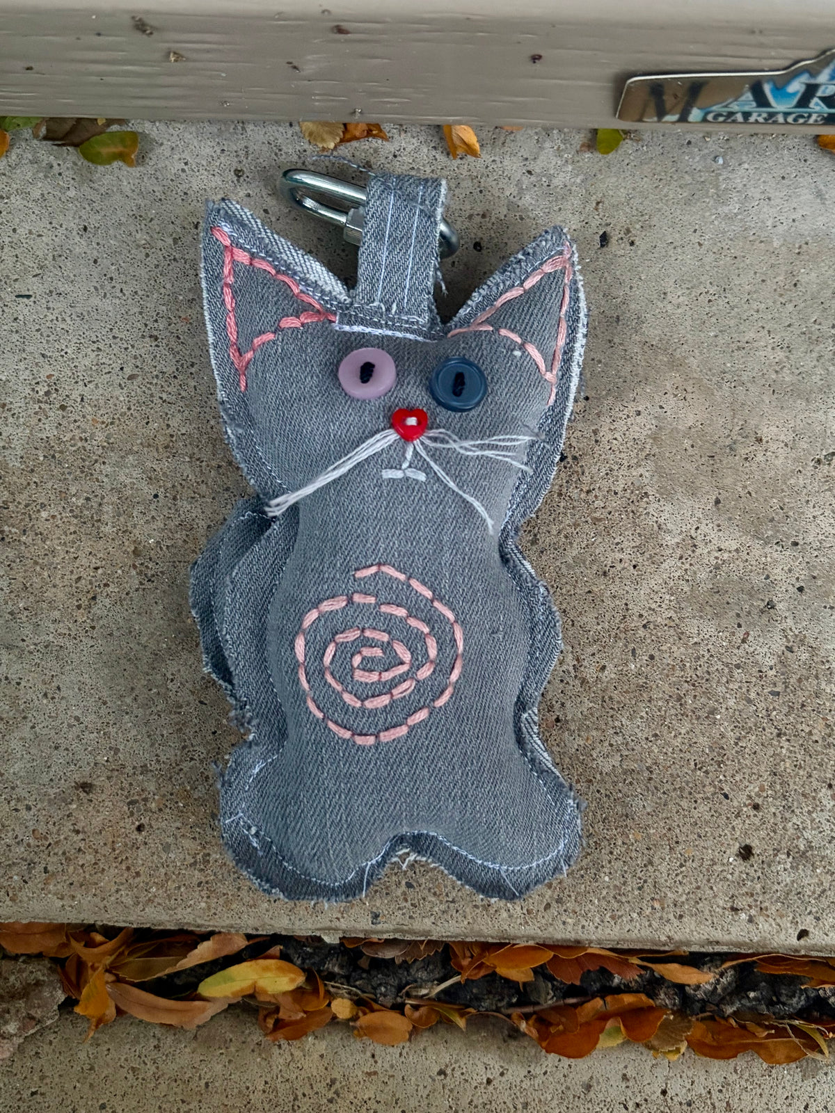 Pink + Grey Spiral Cat
