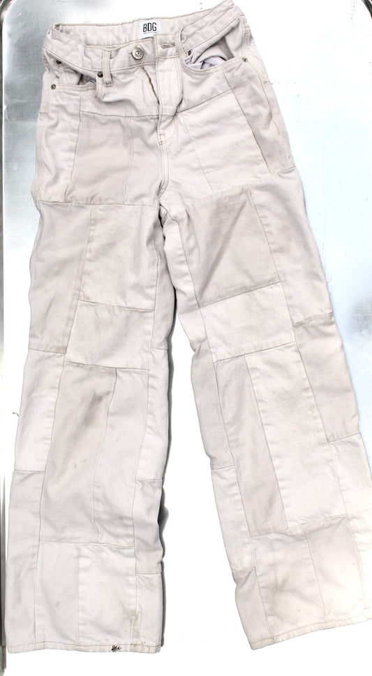 MeDDLeSTReeT x BDG White Pant