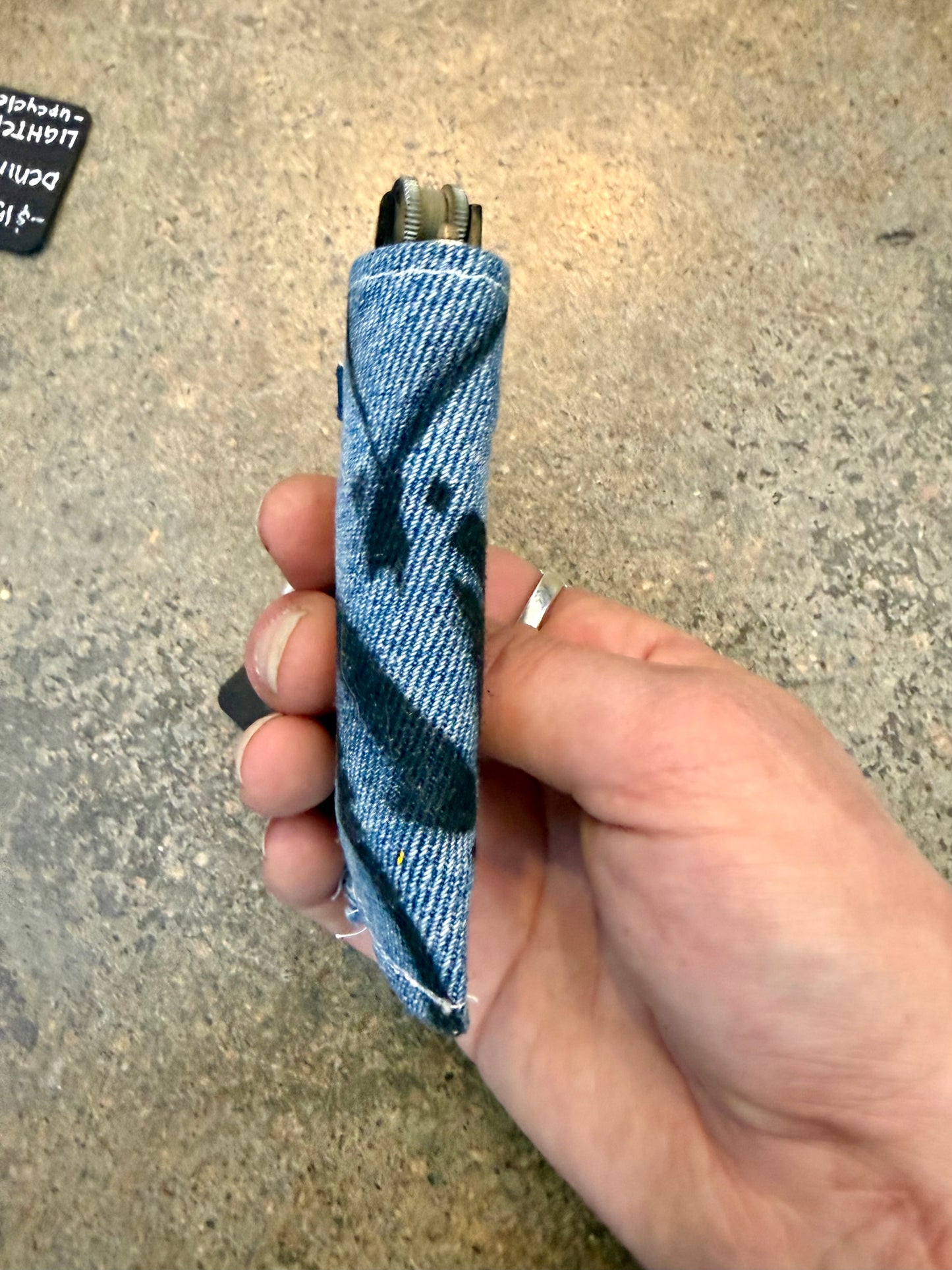 LiGHTeR CaSeS