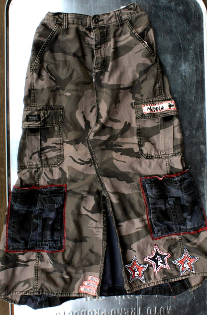 CaMo STaRⓉ CaRGo PoCKeT SKiRT