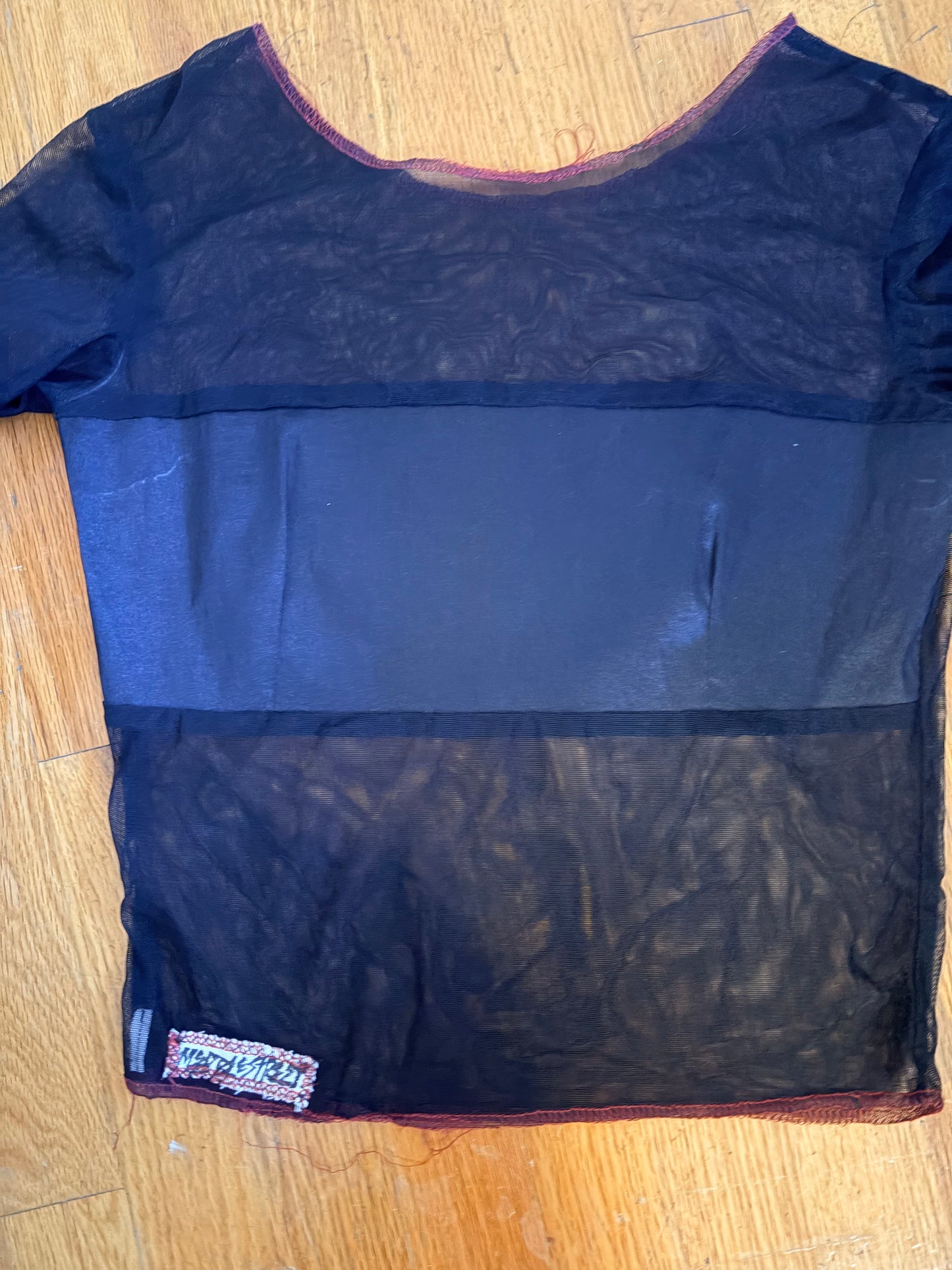 SOLD BLaCK MeSH T-SHiRT