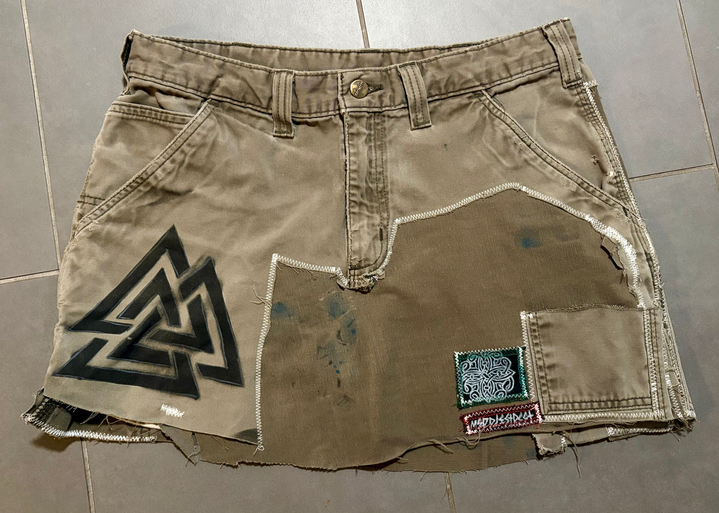 ReWoRKeD CaRHaRT SKiRT