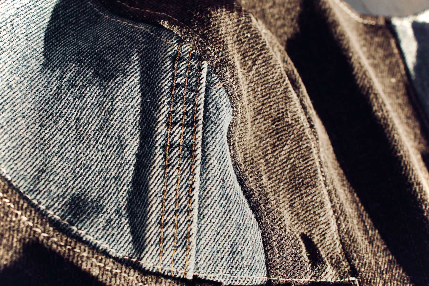 SOLD MuLTi-CoLoR DeNiM CoRSeT TaNK